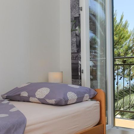Holiday Home Lucica Sutivan Ngoại thất bức ảnh